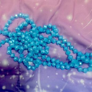 It’s so pretty and blue worth alot but discounted